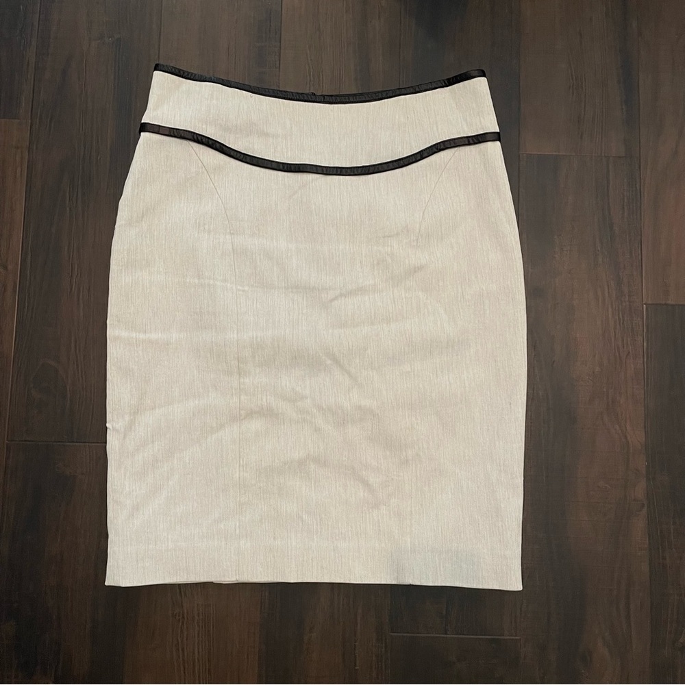 Narciso Rodriguez Sand Pencil Skirt Leather Trim Zip Back US 8